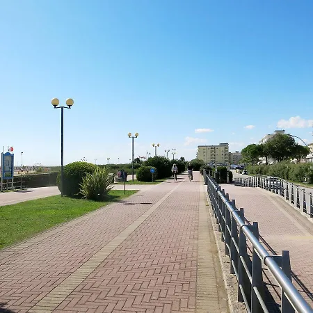 Casa Carla 330s * Bibione
